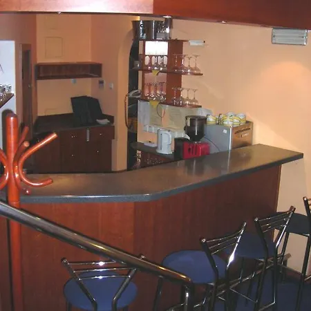 Forman Hotel 3*