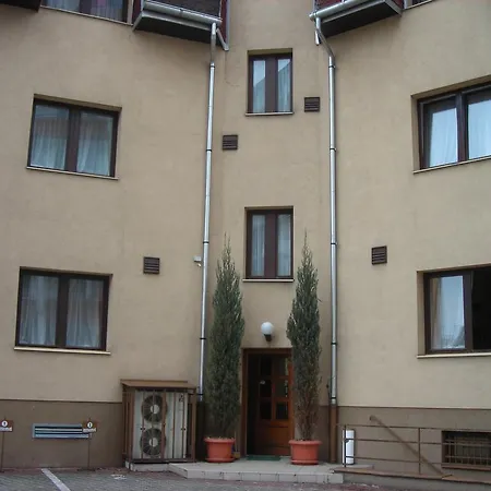 Forman Hotel 3*