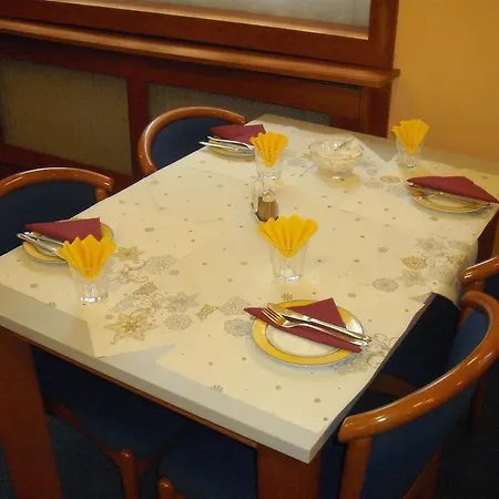Forman Hotel