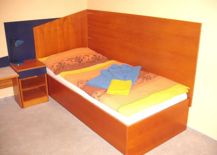 Forman Hotell 3*